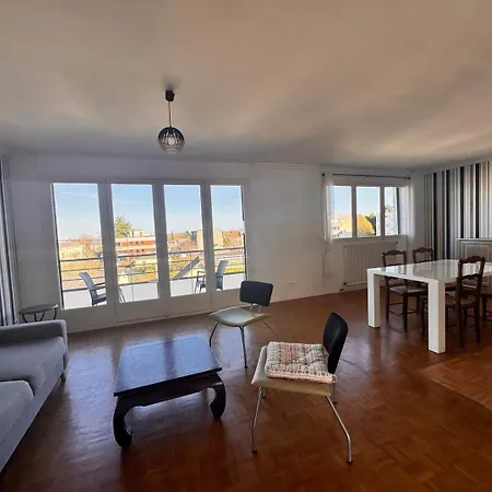 La Maison Gaston - *