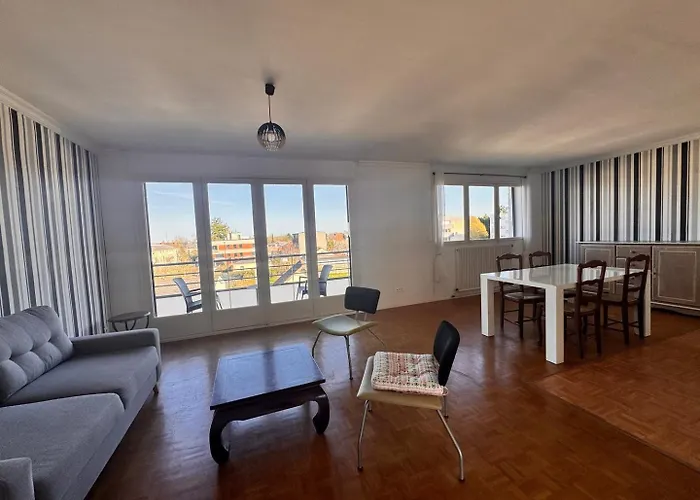 La Maison Gaston - *